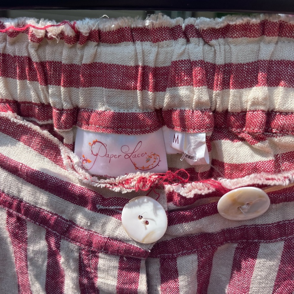 Boutique pants with fun flare!